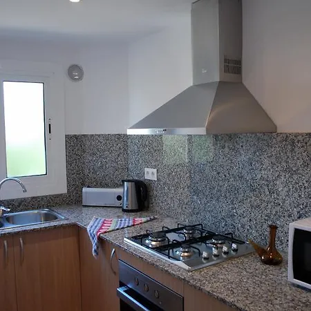 Les Palmeres Apartment *