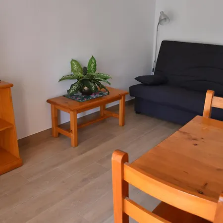 Les Palmeres Apartment