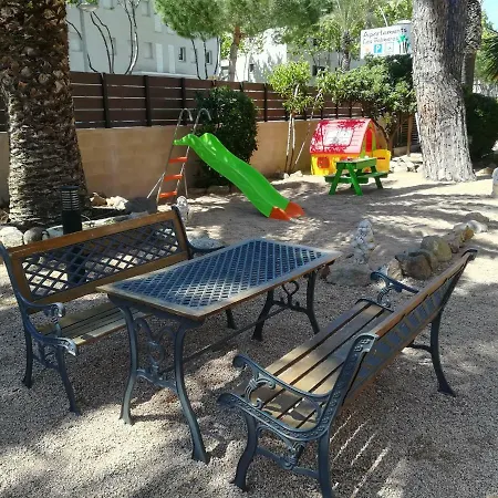Les Palmeres Apartment