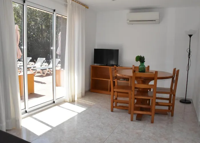 Les Palmeres Apartamento *